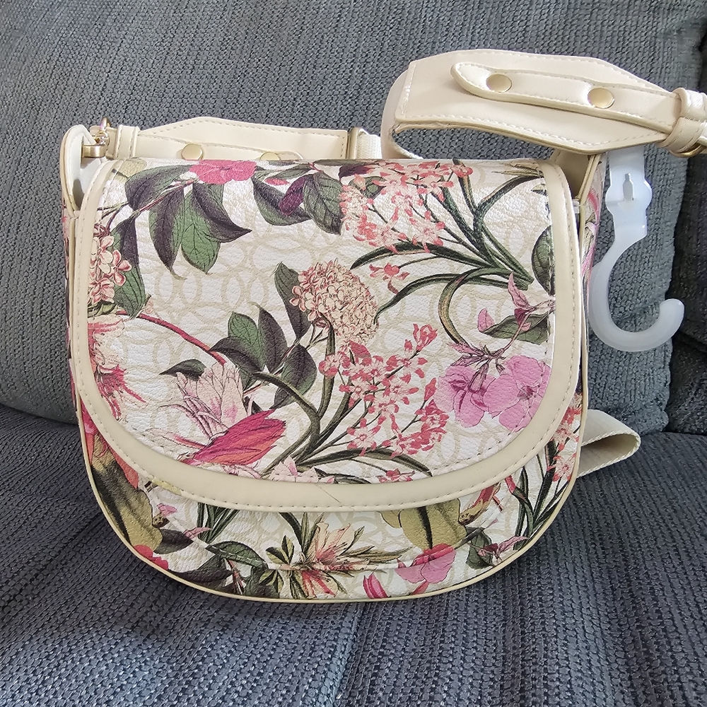 Pink Floral Purse NEW